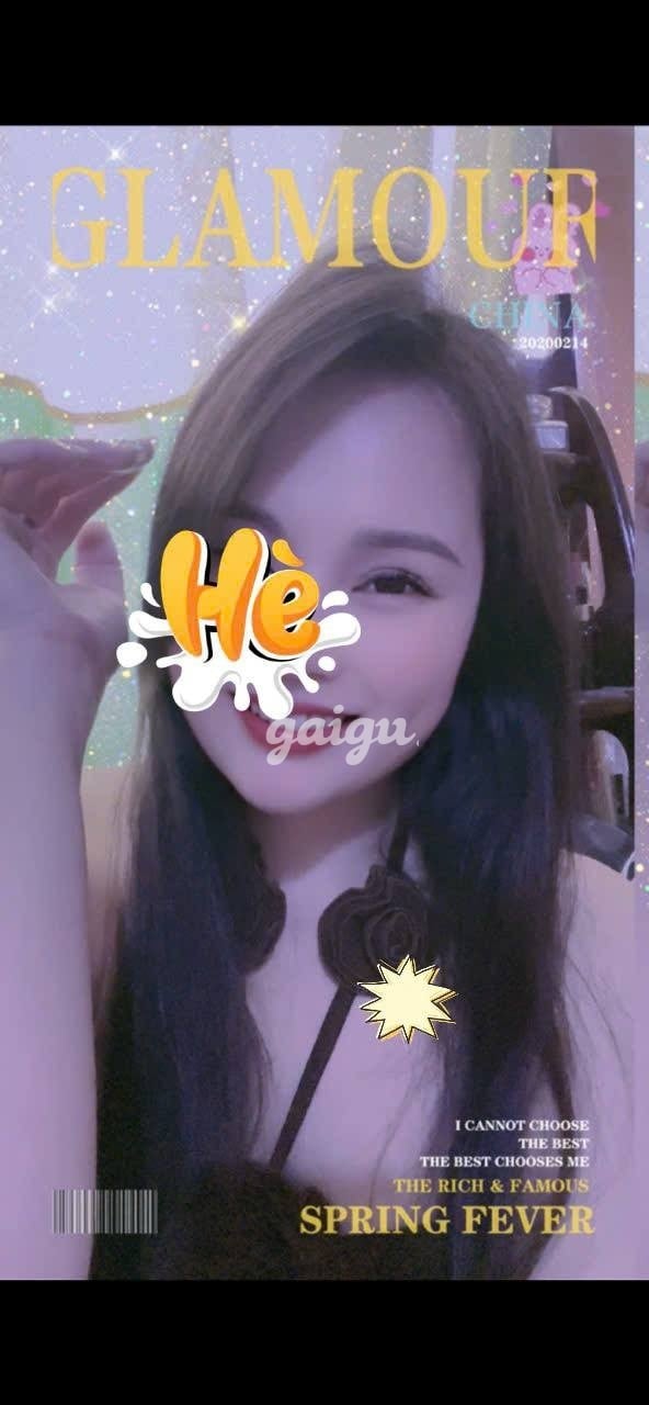 QUỲNH ANH EM GÁI THÂN THIỆN MỚI VÀO NGHỀ ĐI LÀM LẦN ĐẦU