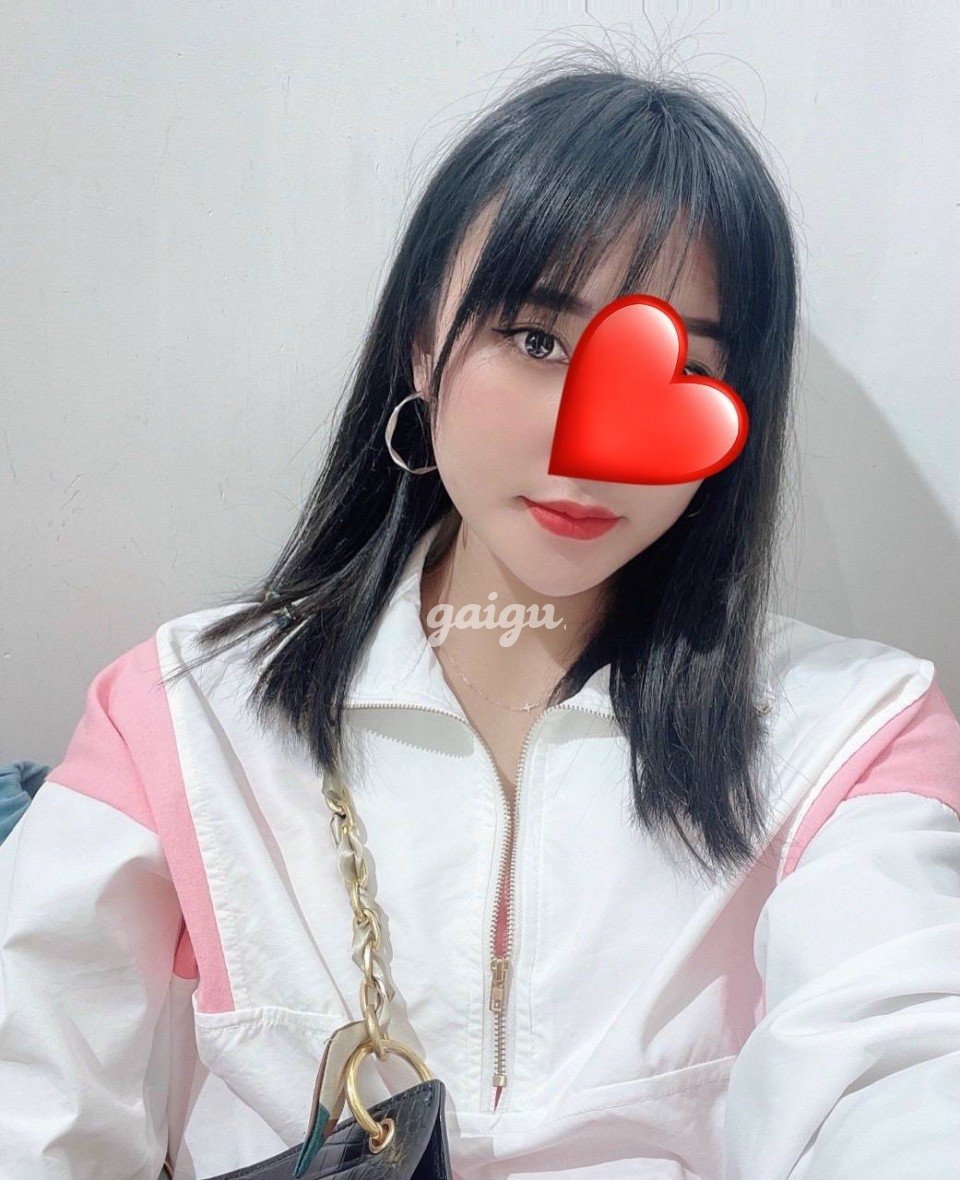 Minh Châu. HOTGIR PHỐ NÚI TUYỆT VỜI VÔ CÙNG