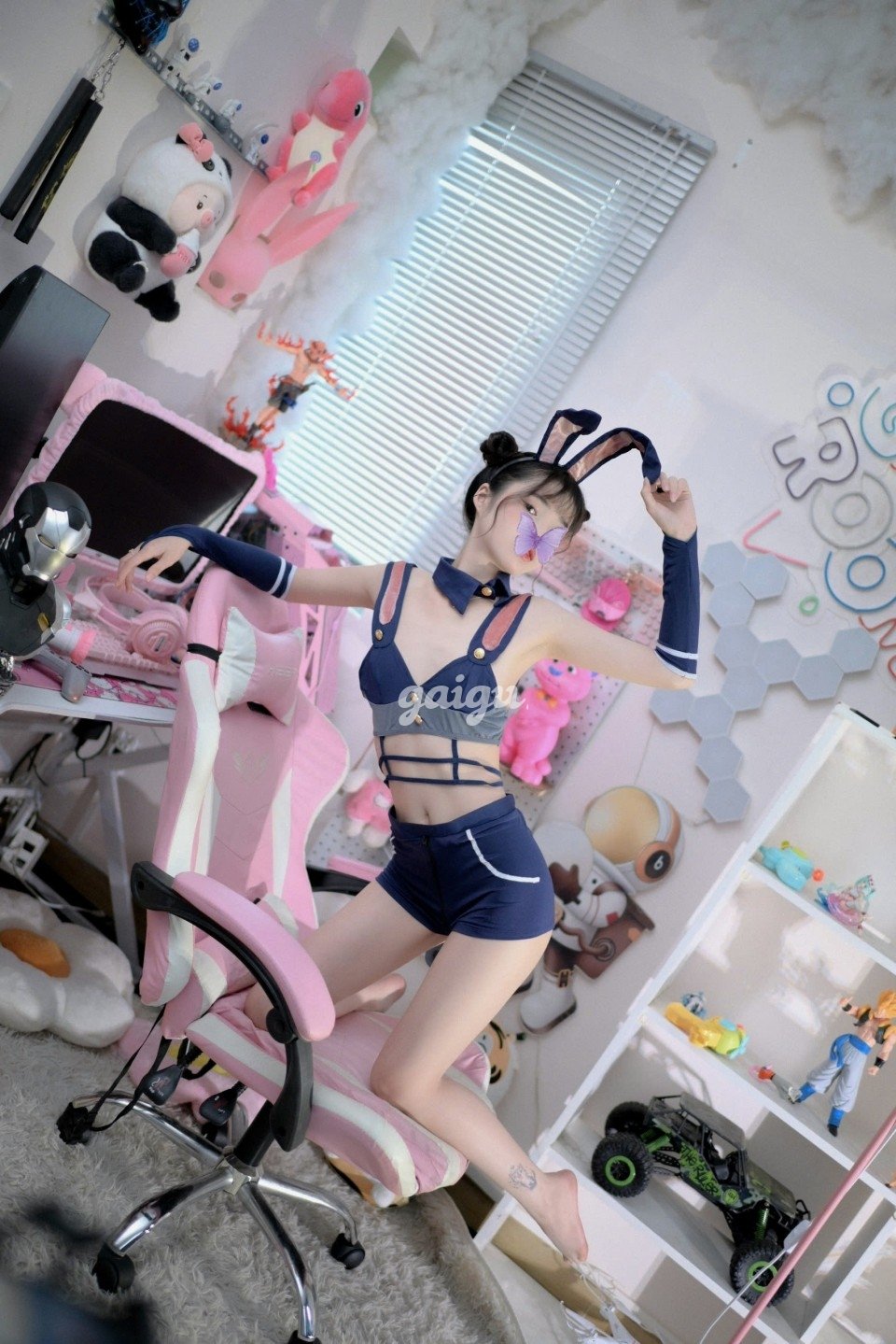 DIỆU LINH 2k6 Mi Nhon Nhí Nhảnh,Đáng Yêu,Mới Đi Làm